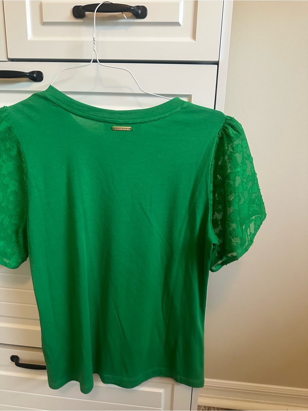 Michael Kors Green Lace-Sleeve Short Sleeve Tee